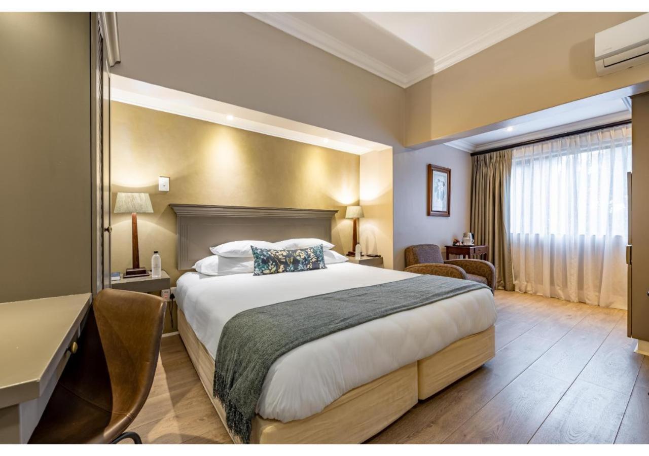 Sheppard Boutique Hotel Нелспрёйт Экстерьер фото